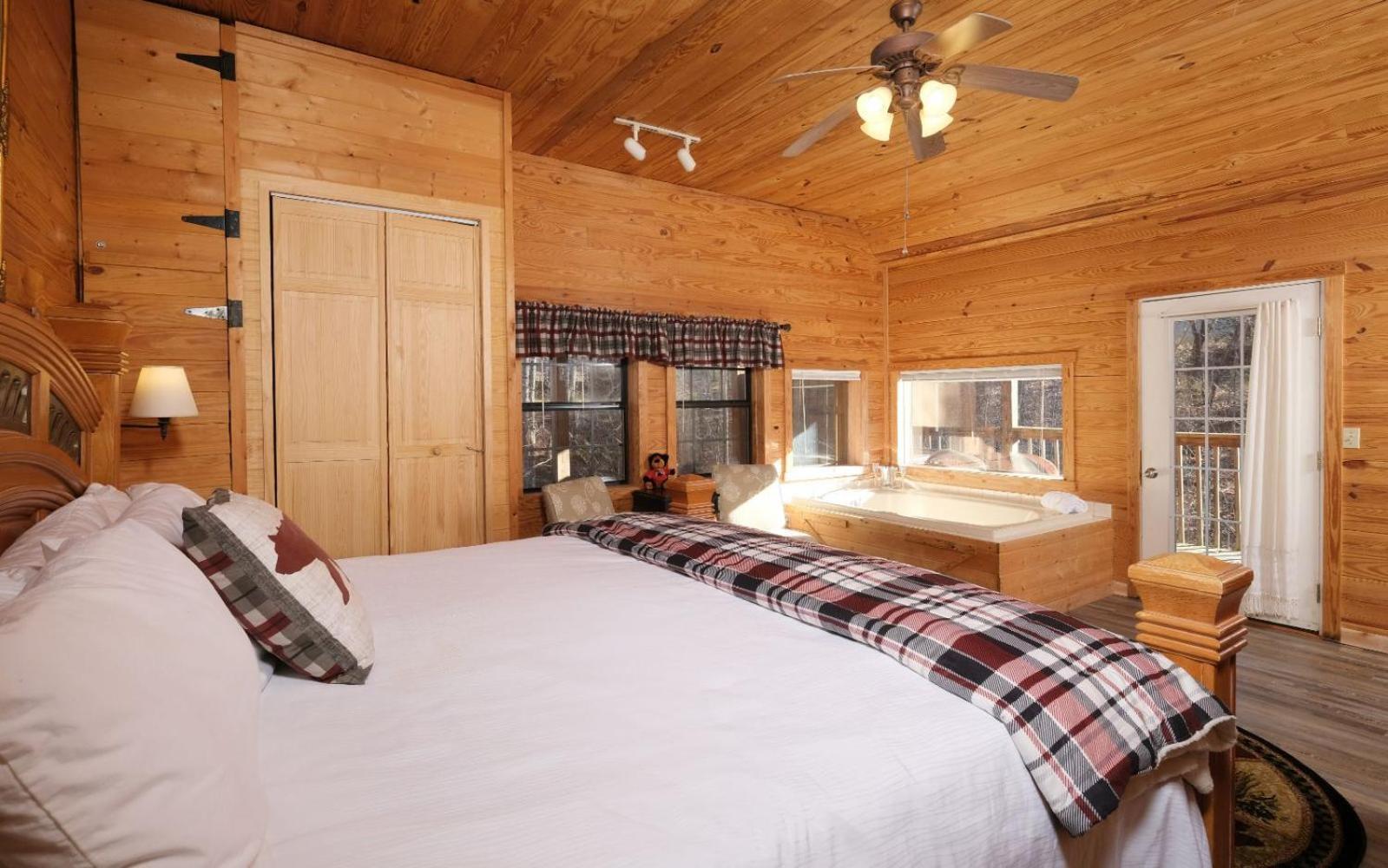 Lovers Paradise Pigeon Forge Exterior photo